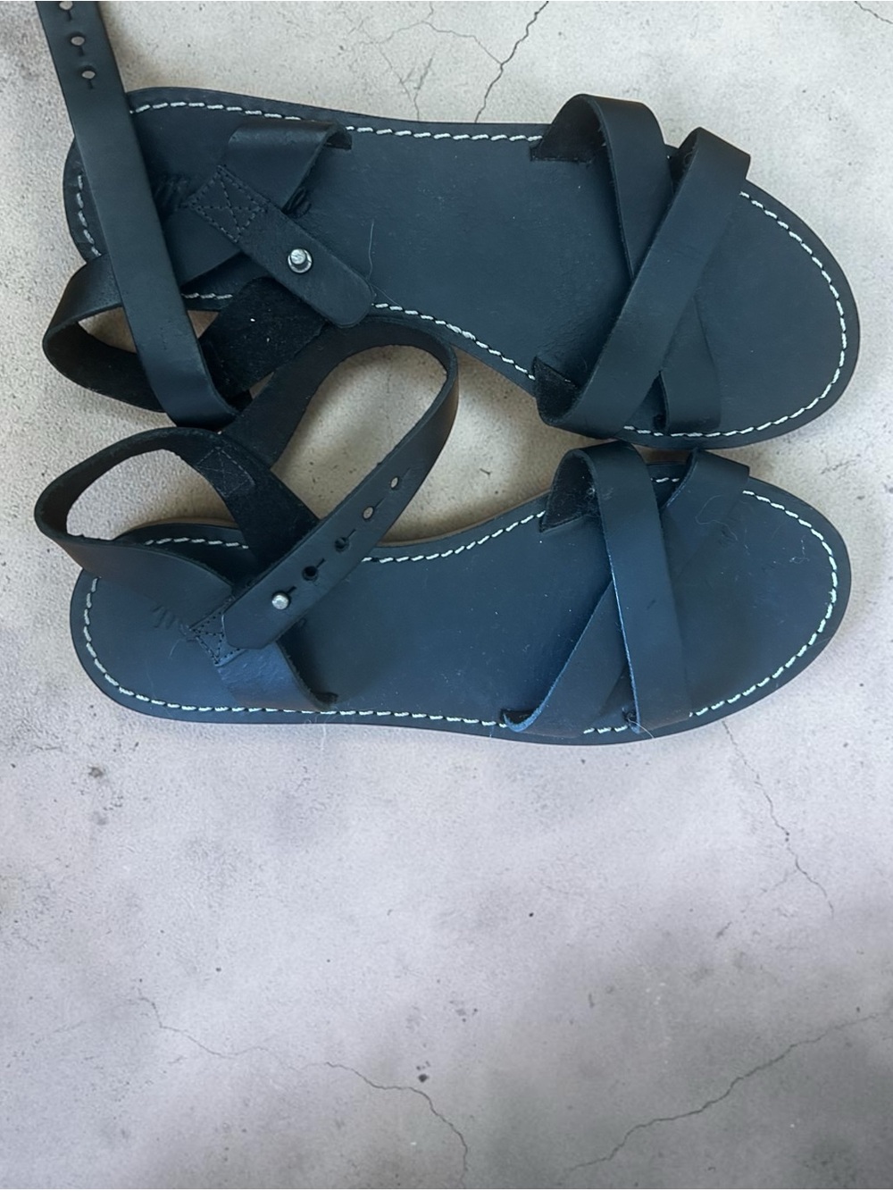 NEW Madewell Black Strappy Flat Leather Sandals